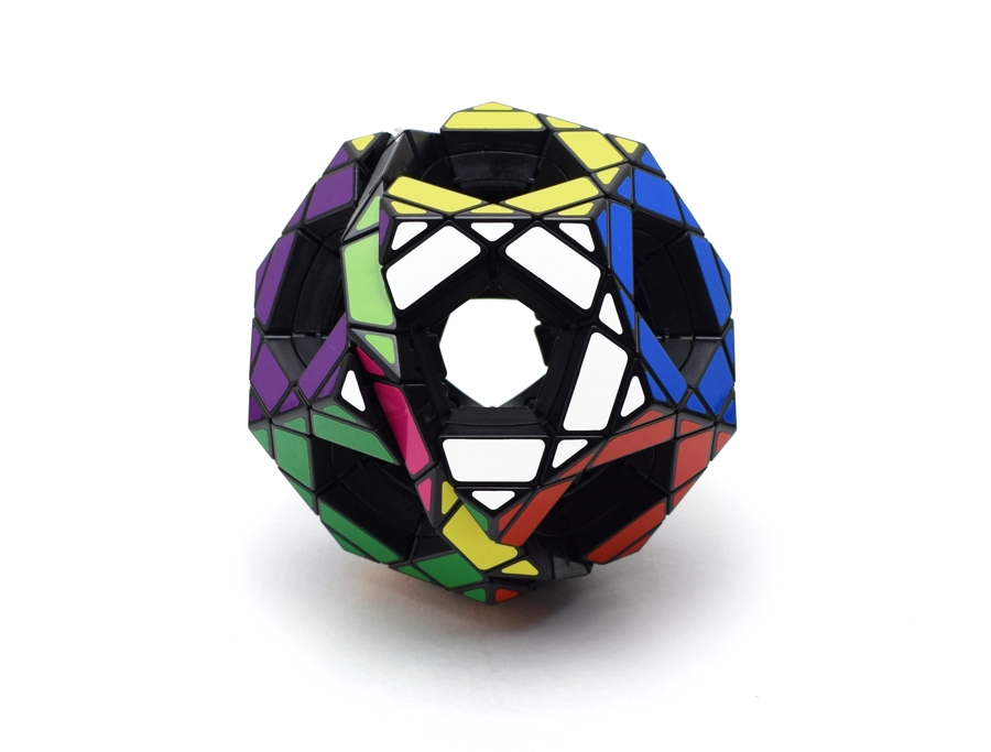 Pentultimate_tribox_move900