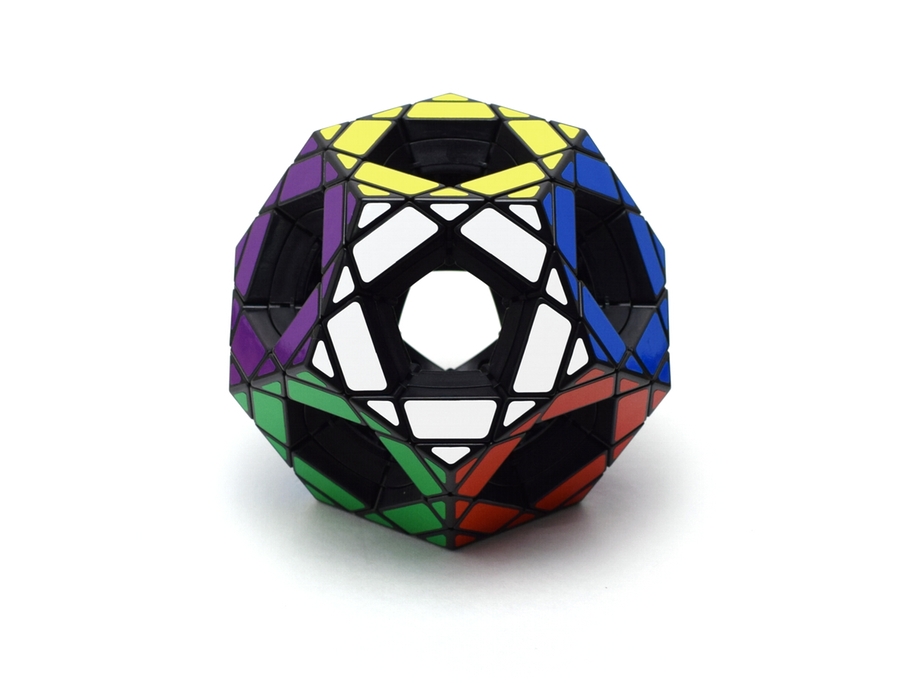 Pentultimate_tribox_normal900